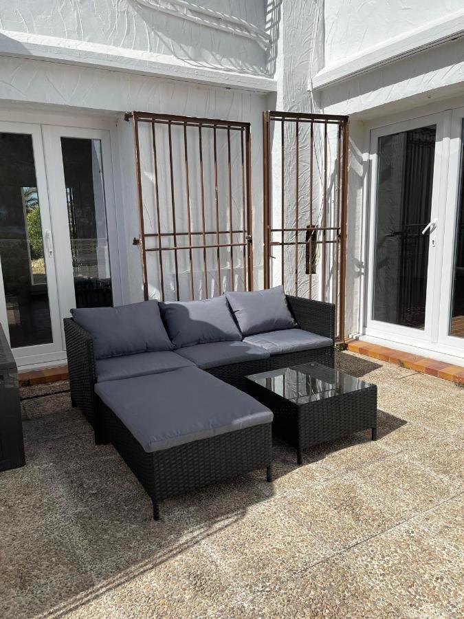 Djm Palms - Shared Casa Rural - Casa Rural Compartida - No Es Una Casa Privada Ayora Ngoại thất bức ảnh